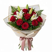 Букет цветов из:  Лилии и Розы в Тоншалово