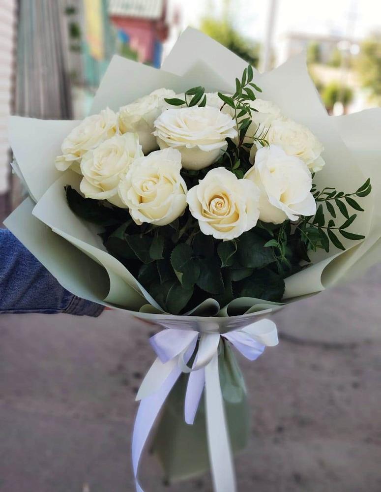 Букет Белые розы Проуд в Тоншалово