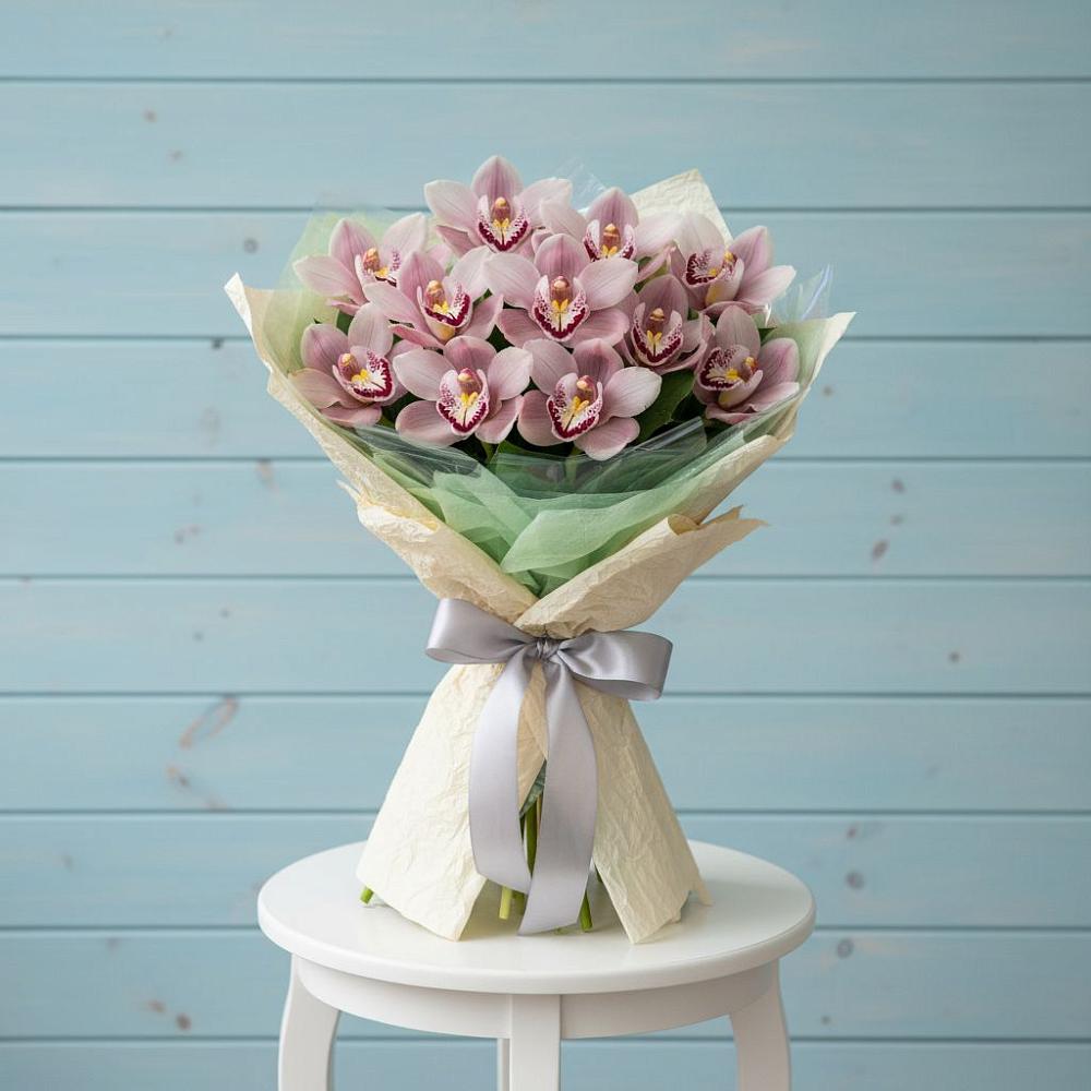 Букет цветов из: Орхидеи и Розы в Тоншалово