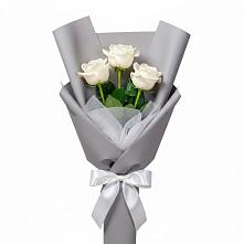 Букет 3 белые розы в Тоншалово