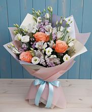 Букет цветов из:  Лизиантусы, Розы, Альстромерии и Гипсофила в Тоншалово
