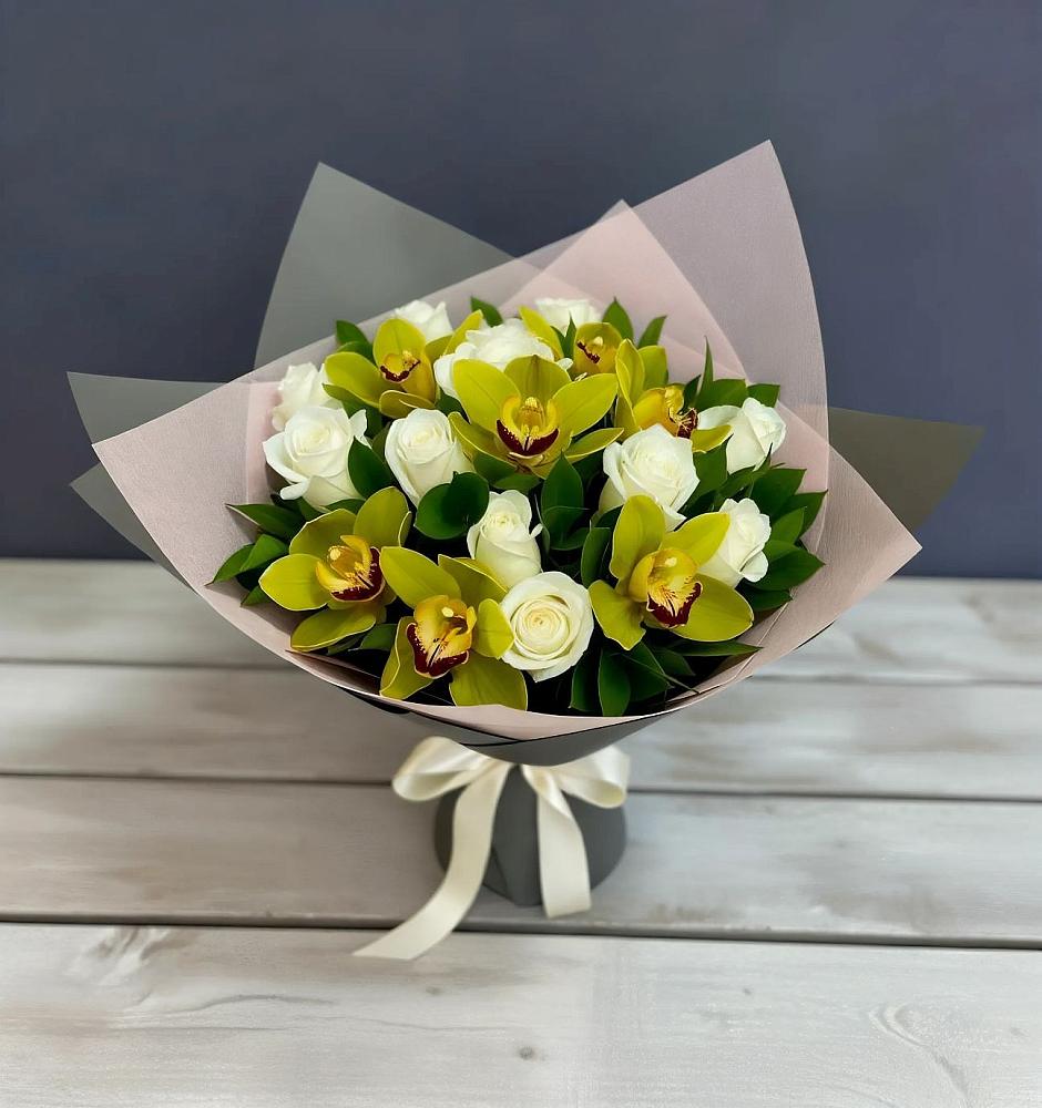 Букет цветов из: Орхидеи и Розы в Тоншалово