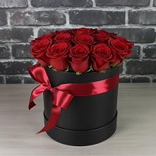 Цветочная композиция из Розы в шляпной коробке в Тоншалово