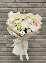 Букет цветов из:  Гвоздики, Розы, Лизиантусы и Хризантемы #REPLACE_PRED# Тоншалово