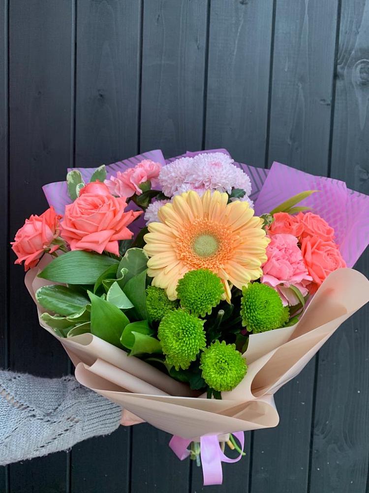 Букет цветов из: Гвоздики, Розы, Герберы и Хризантемы в Тоншалово