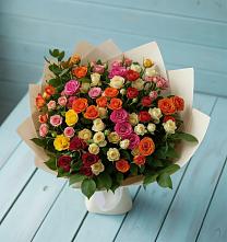 Букет Микс из разноцветных кустовых роз в Тоншалово